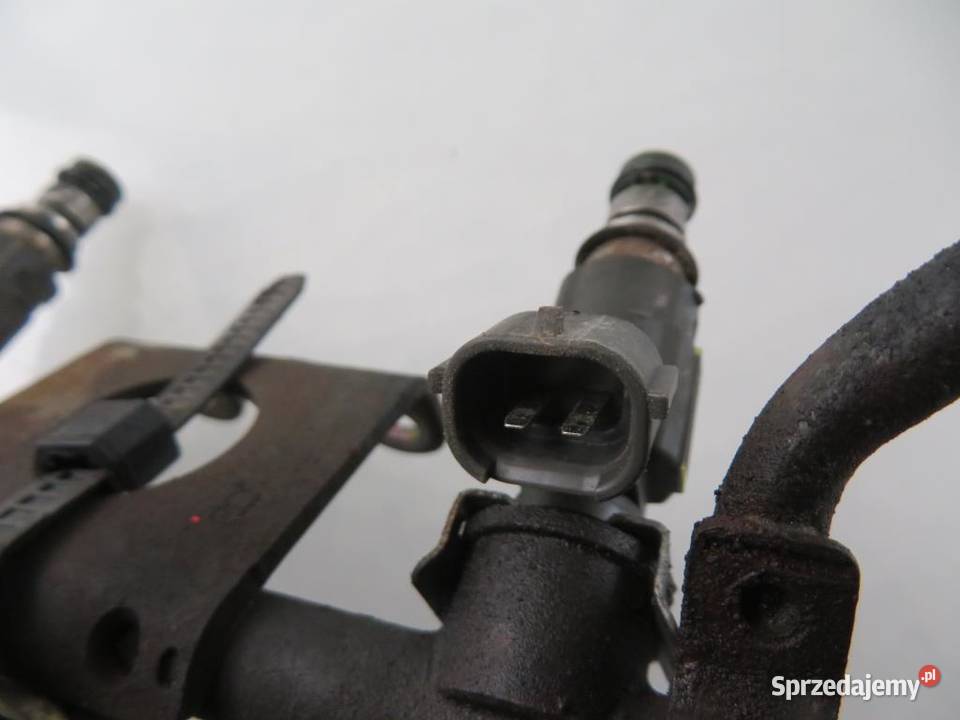 LISTWA WTRYSKOWA IMPREZA II 20 FBLC100 Listwy wtryskowe