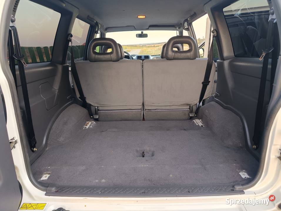 Nissan terrano ii 24 benzyna 4x4 83 bezwypadkowy Chmielnik