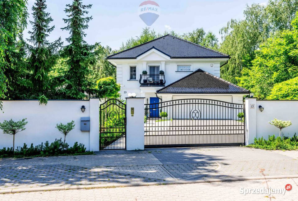 Dom wolnostojący Strzeszyn 1290m2 wielkopolskie Poznań