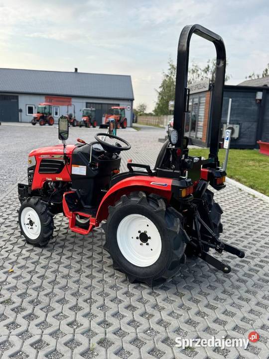 Hinomoto HM3025 25hp 4x4 fabrycznie NOWY 2025 Biskupice