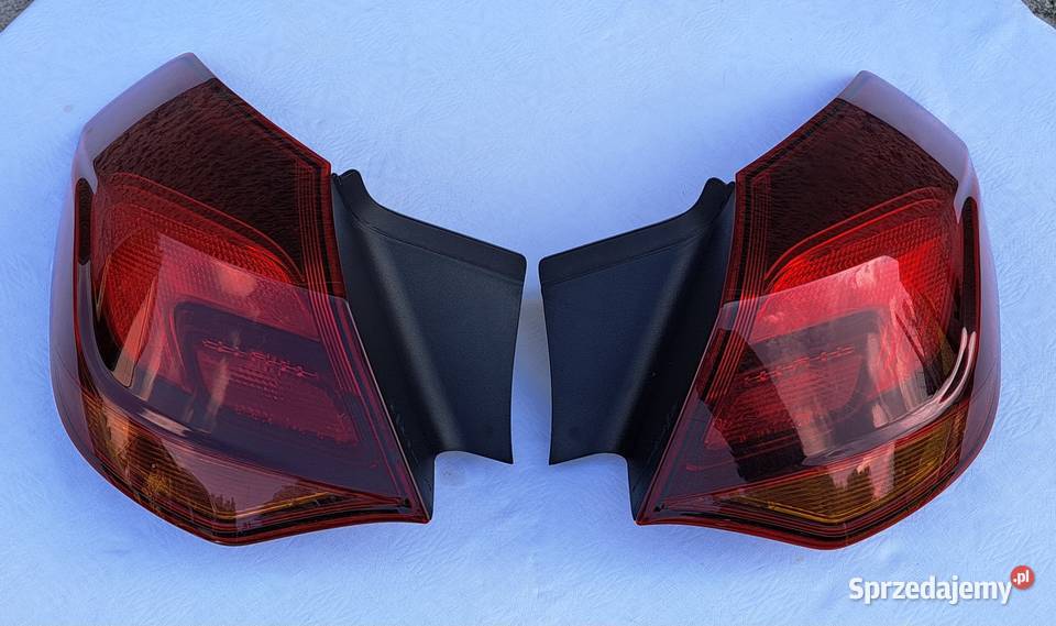 LAMPA LEWY PRAWY TYŁ OPEL ASTRA J IV HB 13306459 Mielęcin sprzedam