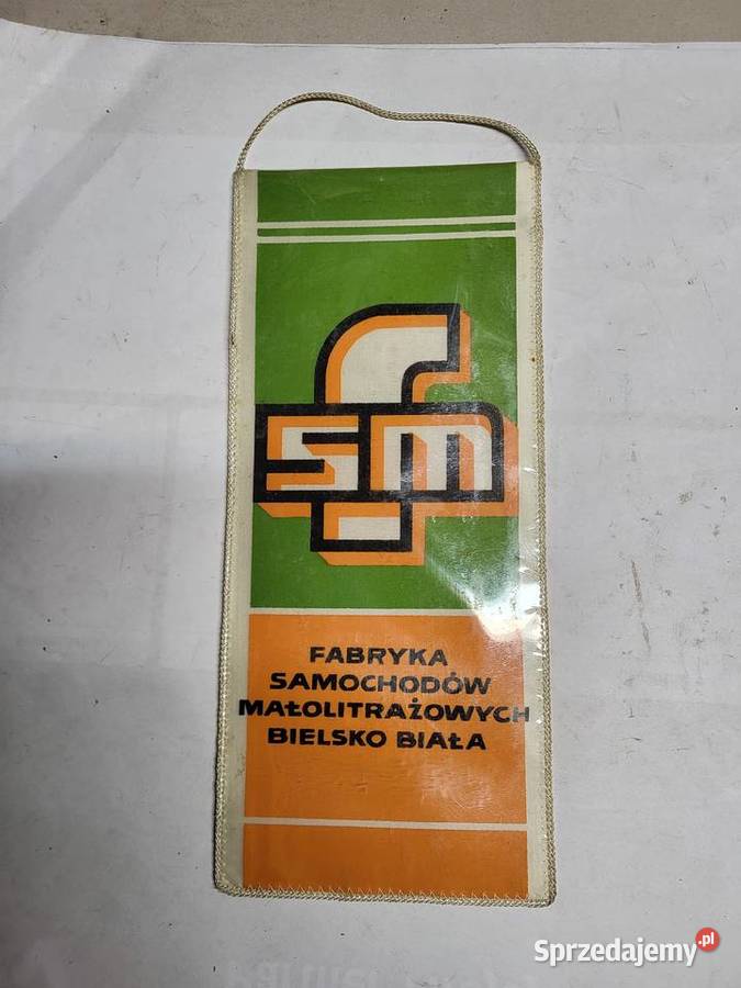 Syrena Fiat 126p proporczyk FSM wielkopolskie Chodzież