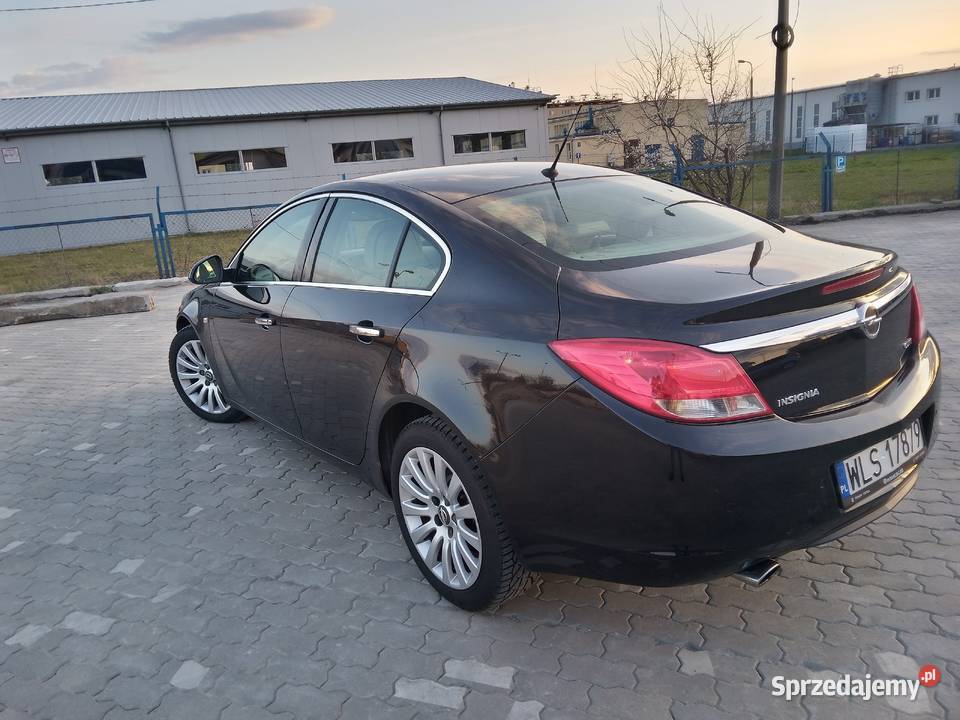 Opel Insignia czarny Ostrów Mazowiecka