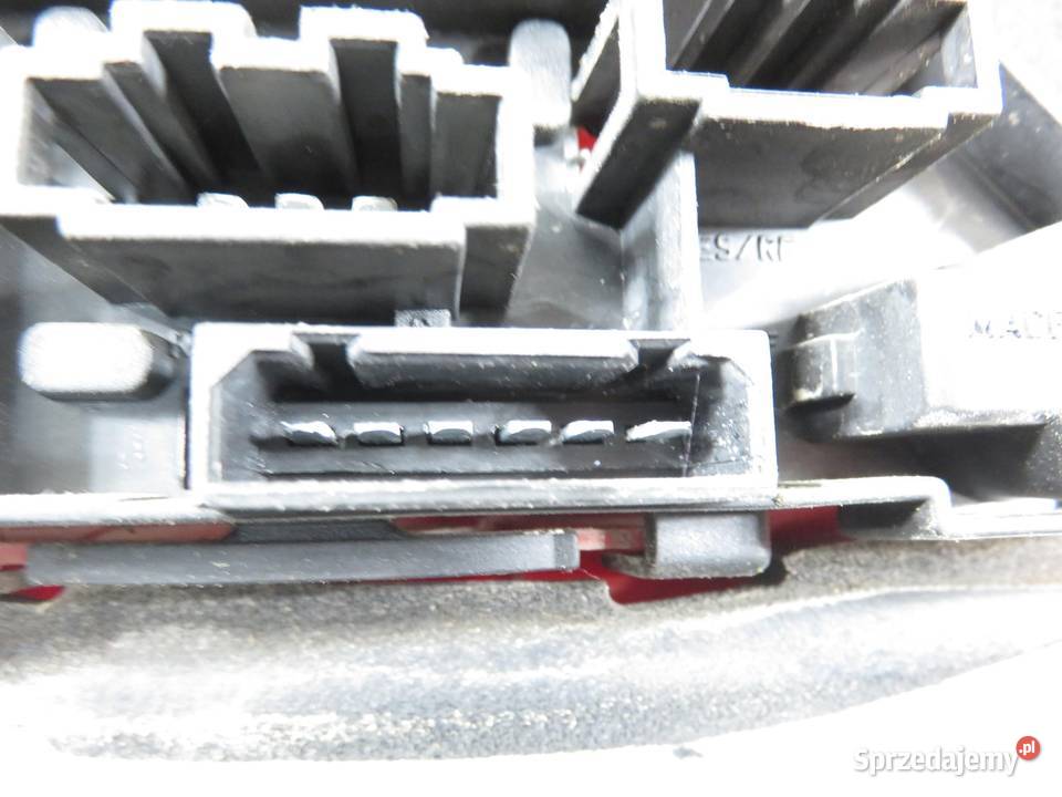 LAMPA LEWA TYLNA VW GOLF IV małopolskie sprzedam