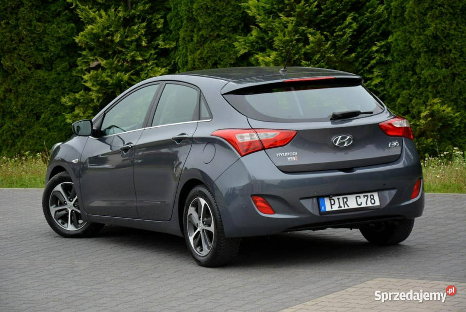 Hyundai i30 Lift 102 przebieg Duża Navi Kamera tempomat mazowieckie Ostrów Mazowiecka
