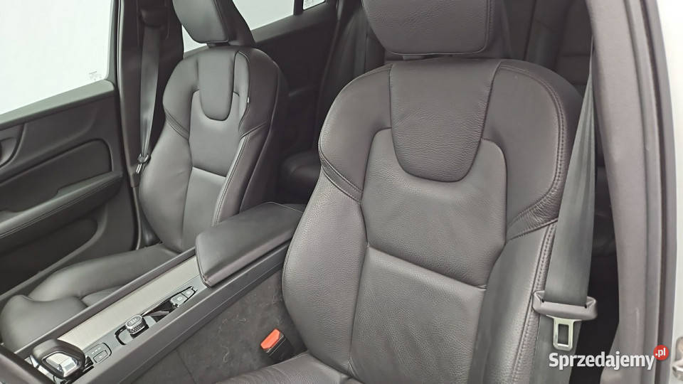 Volvo V60 B4 D Plus Dark aut Z Polskiego Salonu Kombi mazowieckie Warszawa