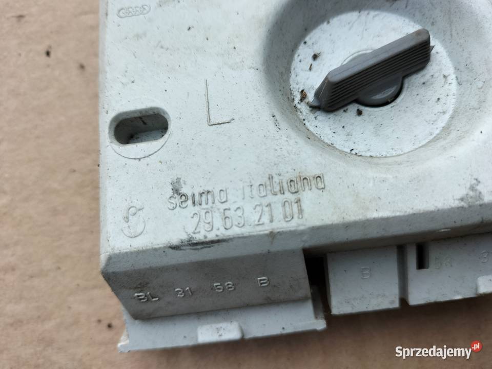 AUDI 80 B3 B4 WKŁAD LAMPY TYŁ LEWY BIAŁY Kamień-Kolonia