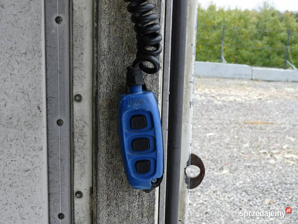 Renault MIDLUM 220 DXI Kontener 18 Euro Palet centralny zamek Kopana