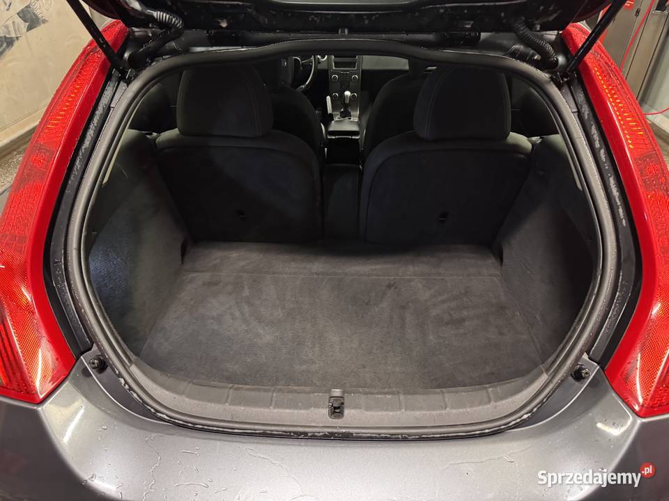 Volvo C30 16D RDesign 182 1560cm3 Sieradz