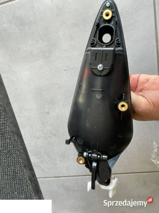 Honda Civic UFO VIII klamka lewa strona Kozubszczyzna sprzedam