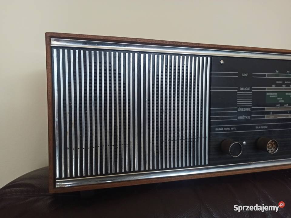 Klawesyn UNITRA DIORA DML 306 radio PRL Bielsko-Biała