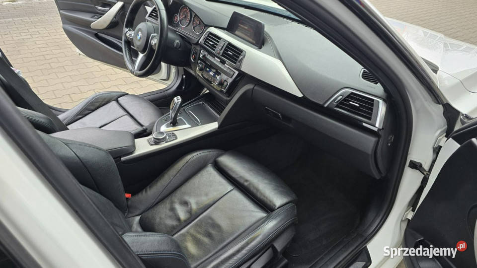 BMW 320 BMW 320d M Sport Shadow aut 18R F30F31