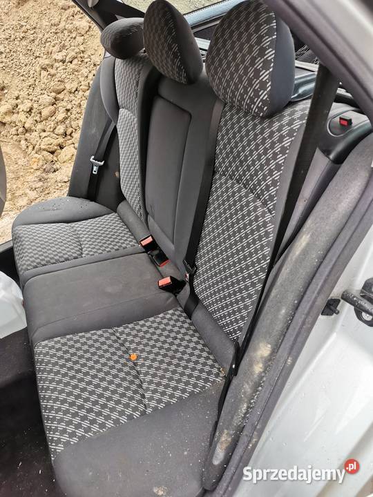 Wnętrze Mercedes C klasa W203 fotele kanapa Kraków
