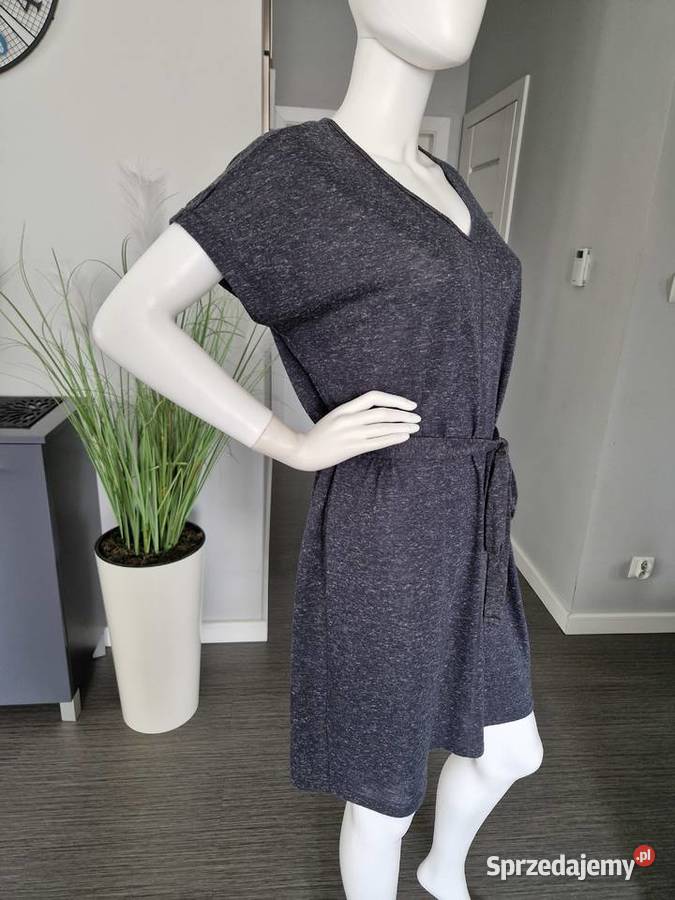 Sukienka z paskiem na lato Nowogard