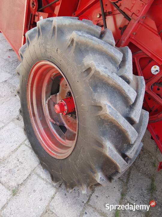 Kombajn zbożowy Massey Ferguson 487 sieczkarnia Skaryszew sprzedam