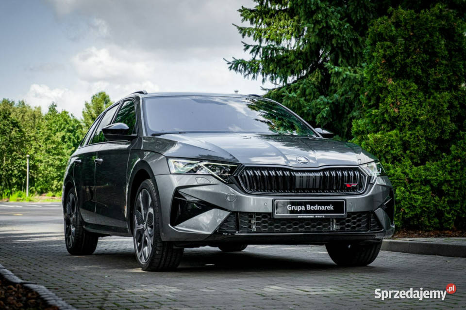 koda Octavia Combi RS 20 TSI 265 DSG Dostępna czujnik zmierzchu Łódź