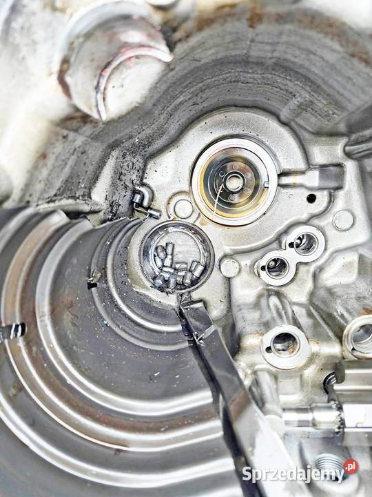 TOYOTA IQ 10 CZĘŚCI OBUDOWA SKRZYNI BIEGÓW Rok produkcji 2010 Motoryzacja Radom sprzedam