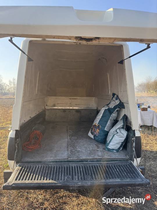 Przyczepa gastronomiczna na imprezy terenowa Marki sprzedam