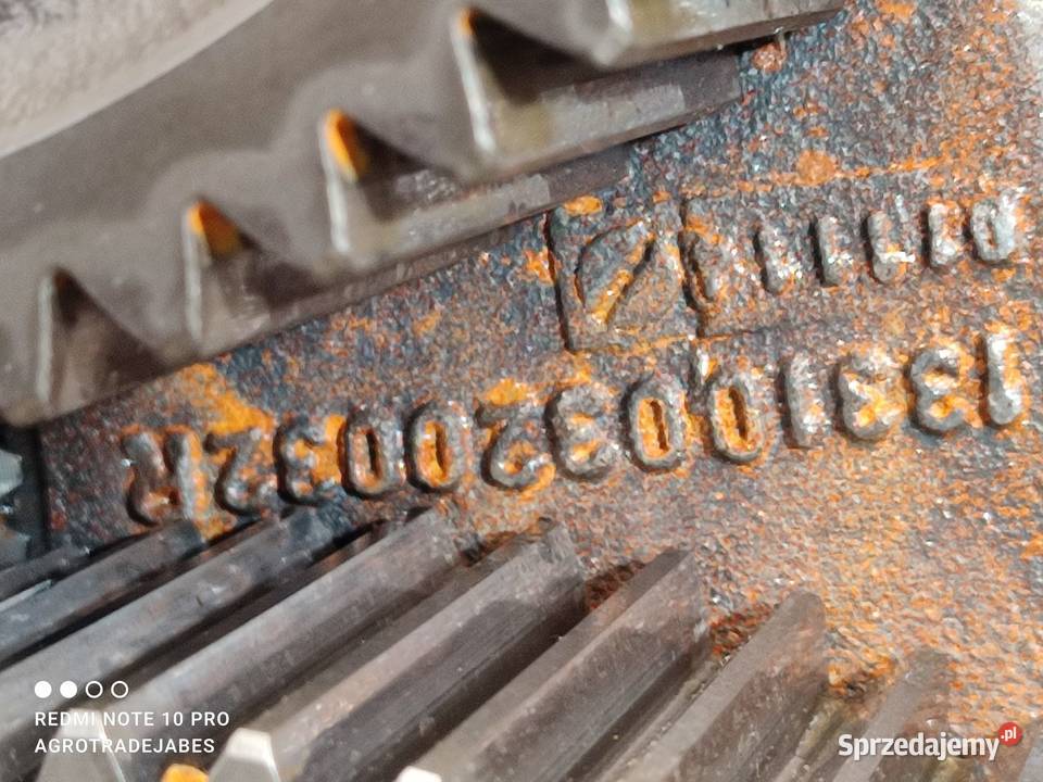 Zwolnica tylna 120901 011114 Deutzfahr Agrotron Pozostałe sprzedam