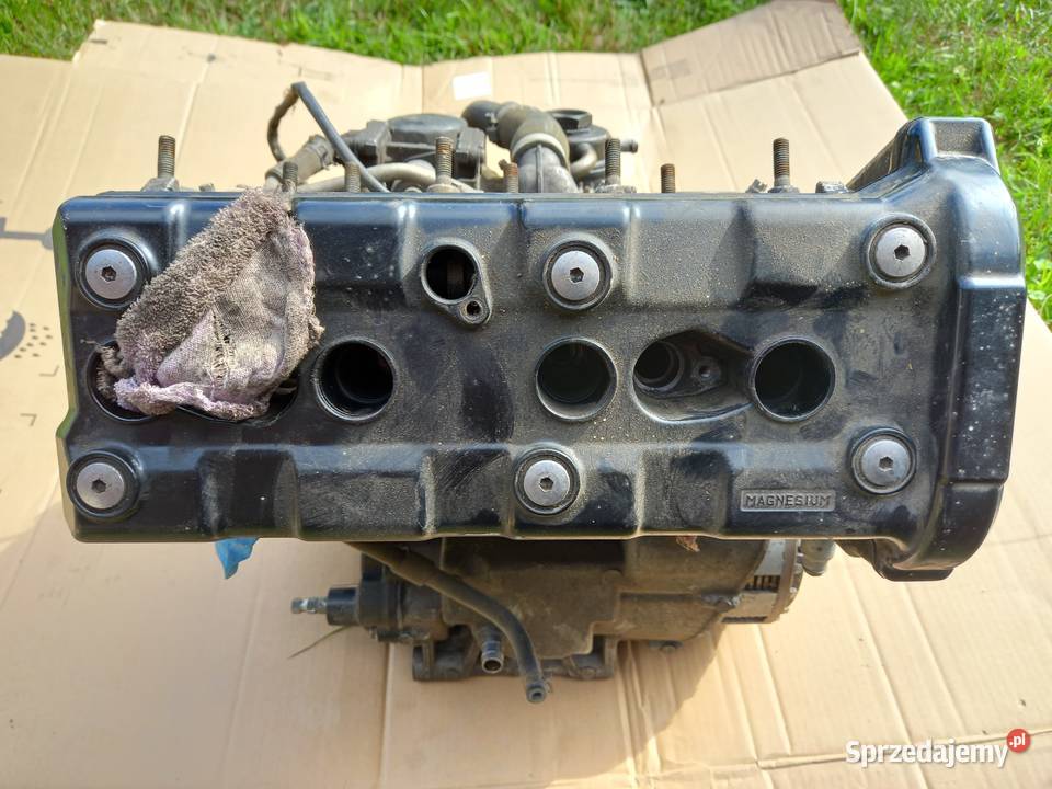 Yamaha R1 silnik 1000 3