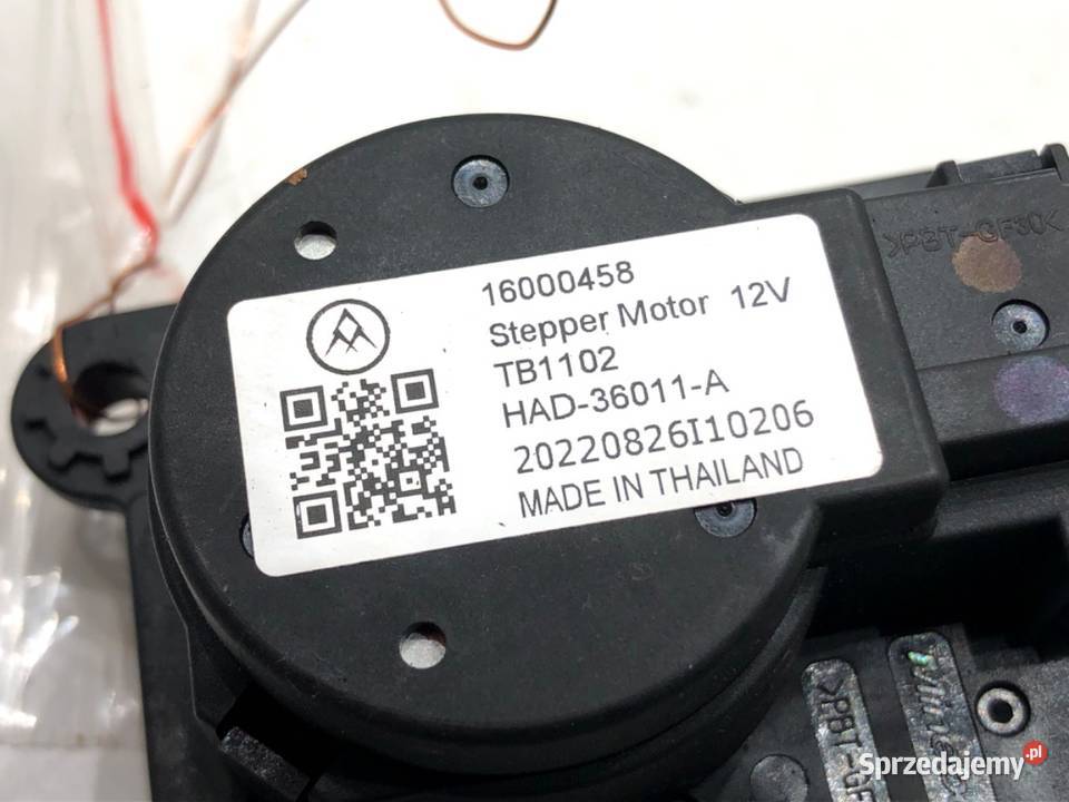 SILNIK NAGRZEWNICY OPEL 16000458 CORSA F