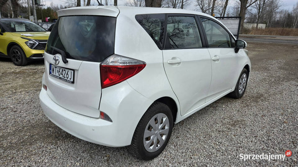 Toyota Verso S 13 Vvti 101 Kamera Klima Serwis gniazdo AUX