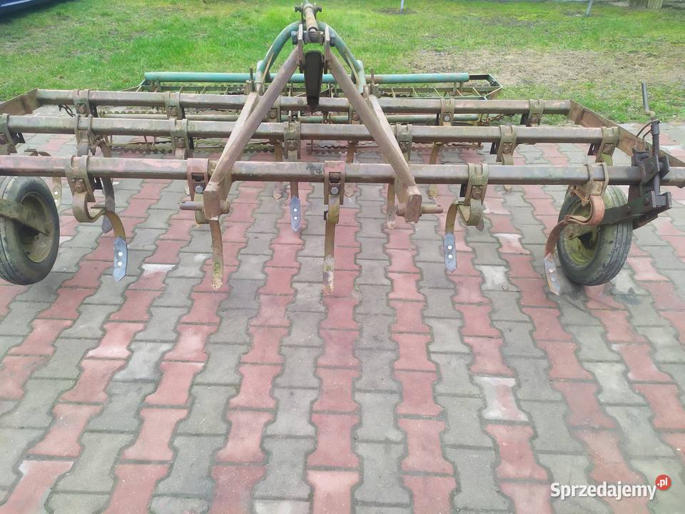 Agregat uprawowy przedsiewny szer 280m Maszyny rolnicze Pniówek