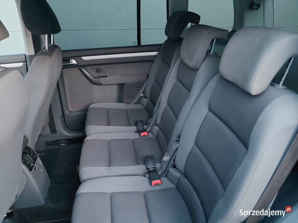 VOLKSWAGEN TOURAN 2011r 12 16v 105 Navi 219000km Jelenia Góra