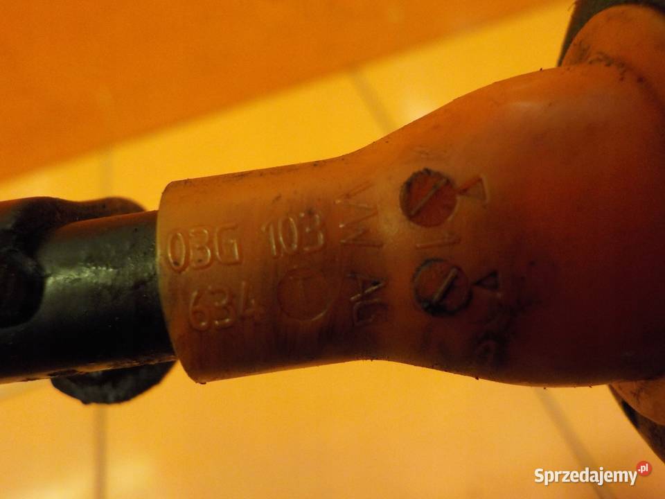 AUDI A4 B7 A6 C6 20 TDI 08r 140 BLB miarka oleju Suków