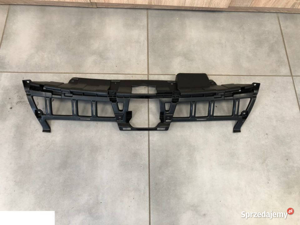 Suzuki Vitara 2015 podstawa stelaż atrapy Kozubszczyzna