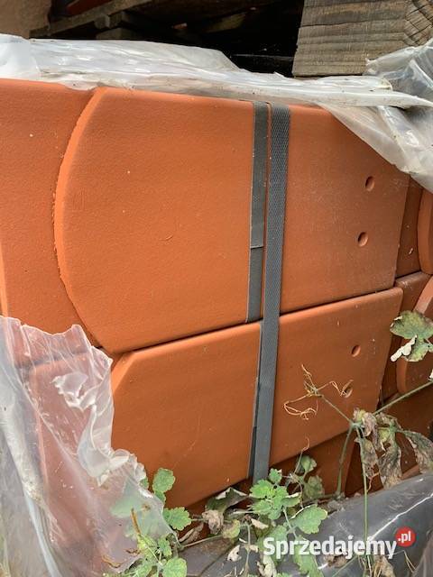 Dachówka karpiówka wieżowa czerwona naturalna Materiały budowlane Złotoryja