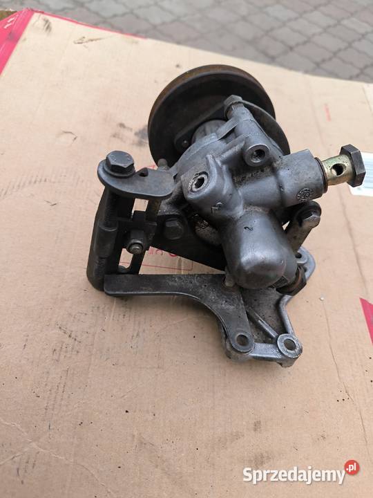 Polonez pompa wspomagania ZF