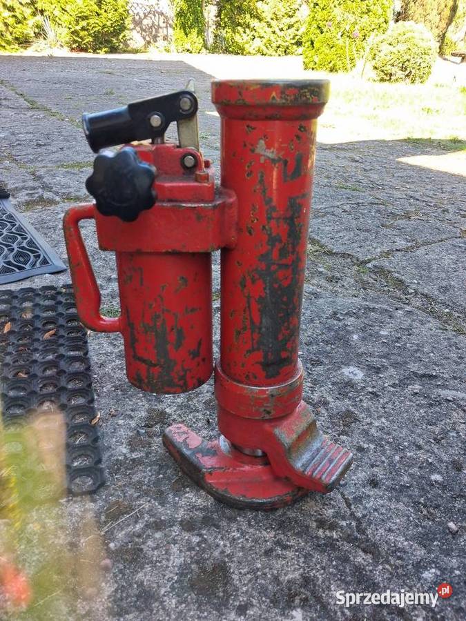 Podnośnik hydrauliczny słupkowy 10T Szczawinek sprzedam