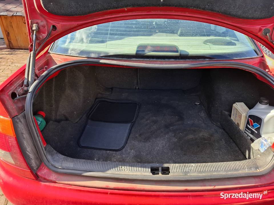 Audi a4 b5 19 tdi AHU 389876km A4 Bartoszyce