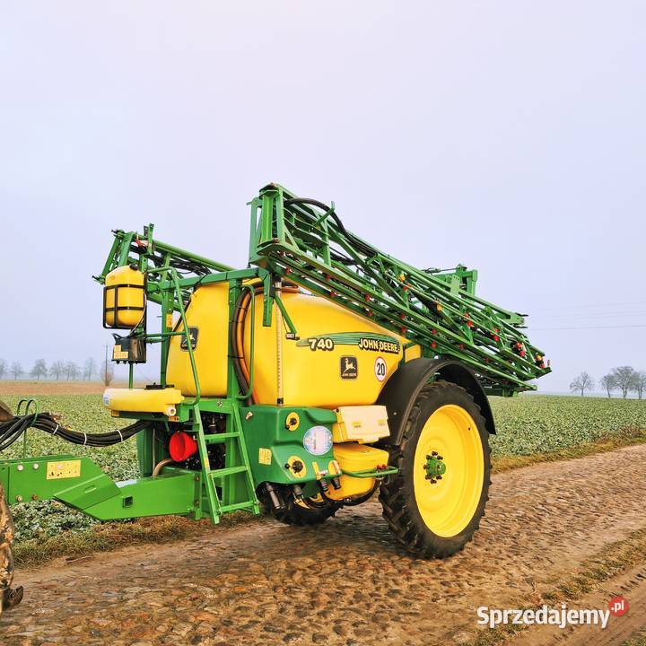 Opryskiwacz John Deere 740 2421m 4000l 7 sekcji Strzelno