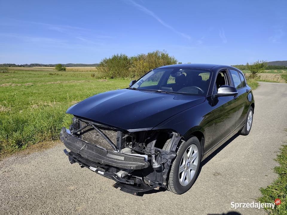 BMW SERIE1 Samochody osobowe Kostarowce sprzedam