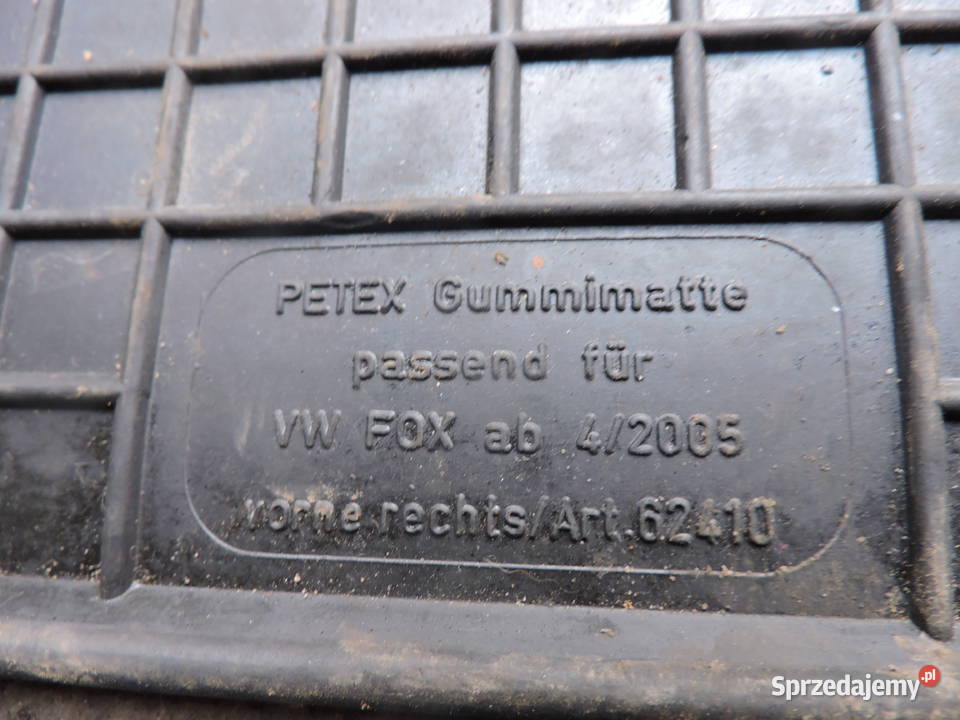 Dywaniki gumowe przód Tył Vw Fox sprzedam