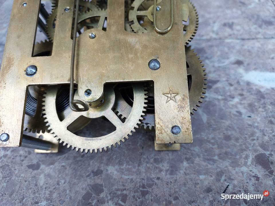 800 Mechanizm starego zegara ściennego Junghans Tczew
