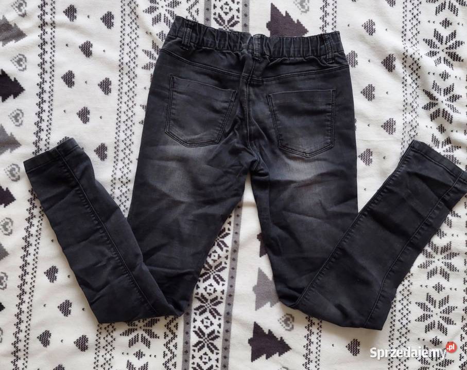 Czarne rurki jeans pomorskie Siemianice
