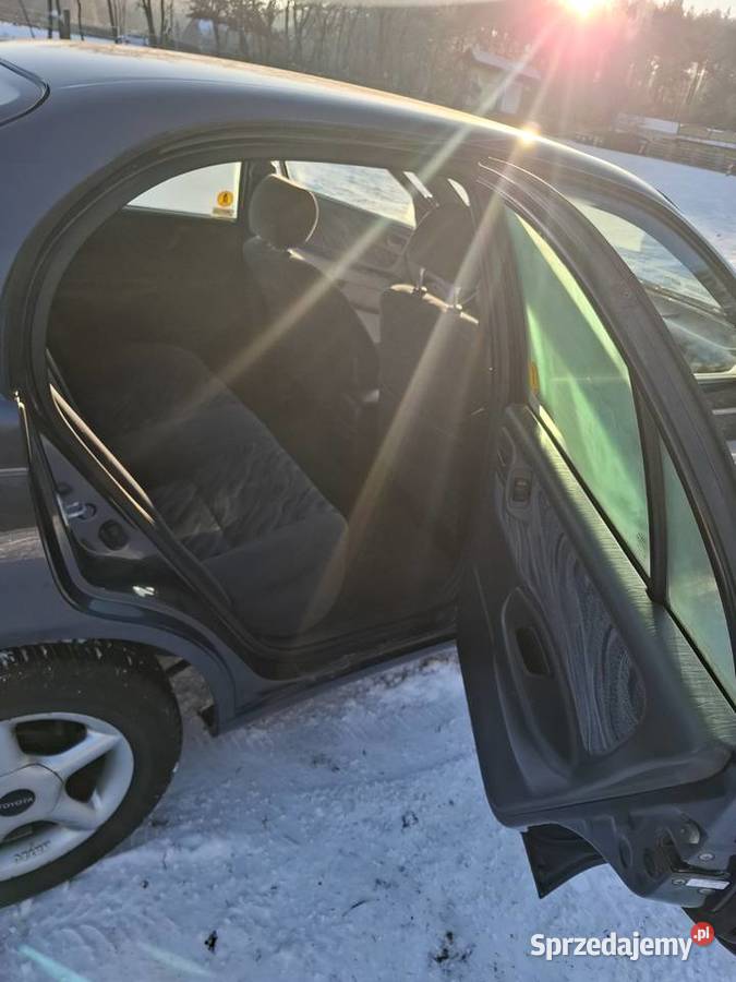 Toyota Carina Salon Polska Bezwypadkowy lakier metallic kujawsko-pomorskie Grudziądz sprzedam