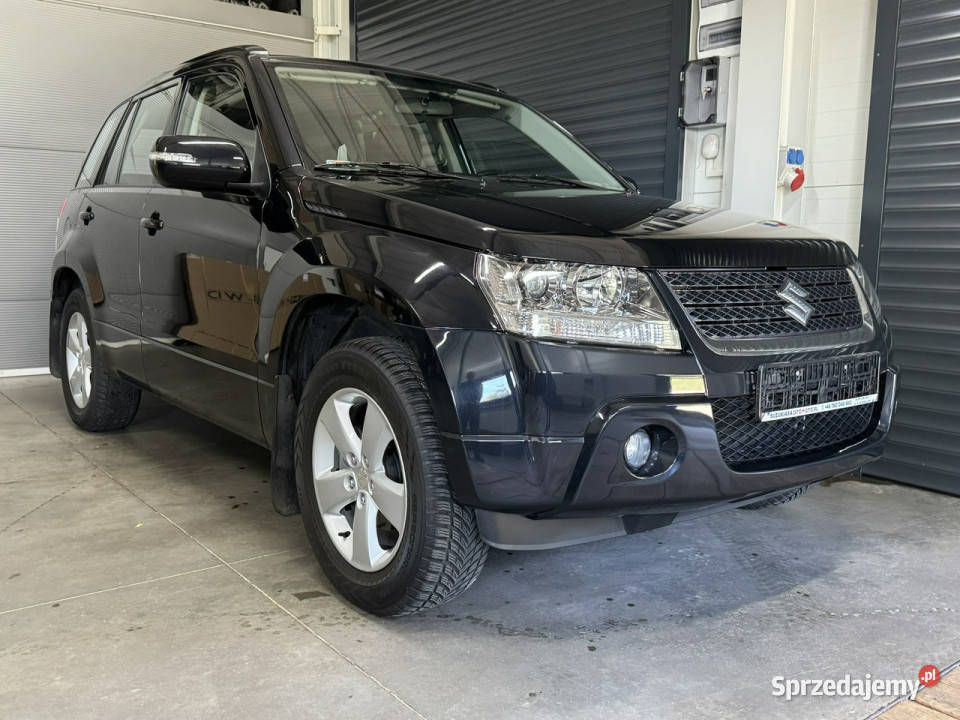 Suzuki Grand Vitara 29tyśkm stan fabryczny 1wł Chechło