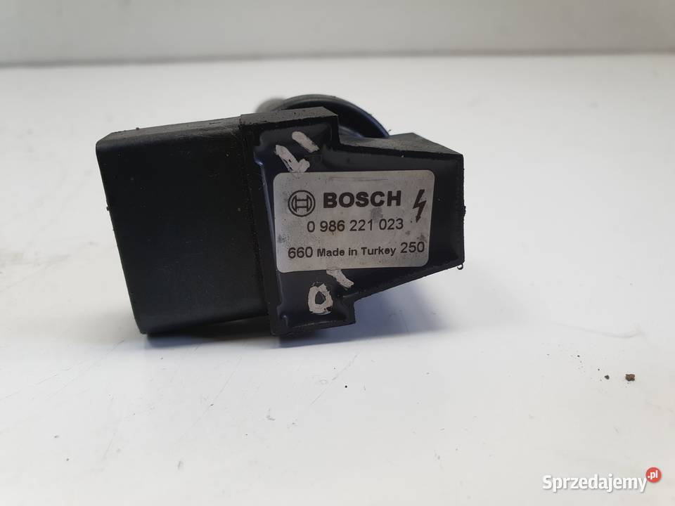 VW Passat B6 16 FSI CEWKA ZAPŁONOWA 0986221023 lubelskie Janów