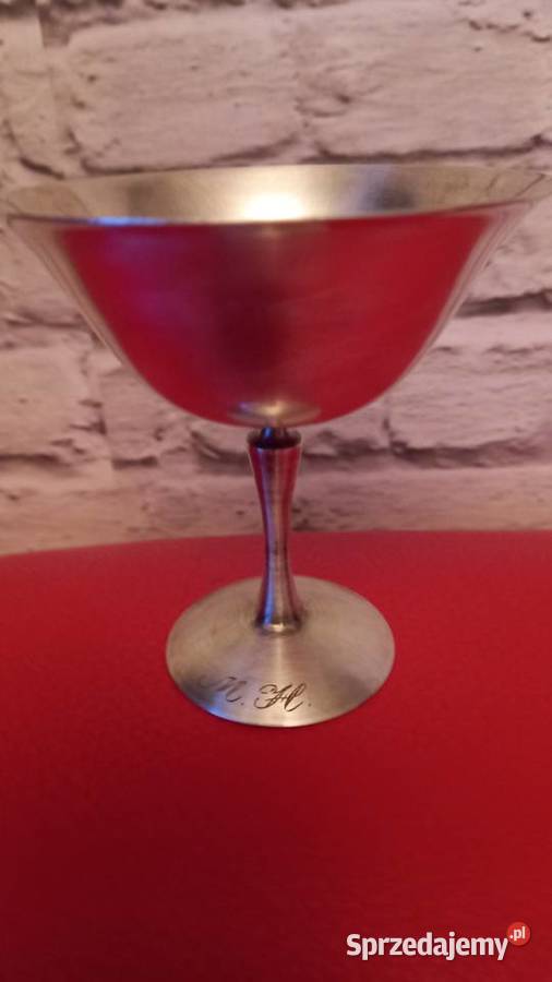 Kieliszkipucharki na tacy lata 4050 Warszawa