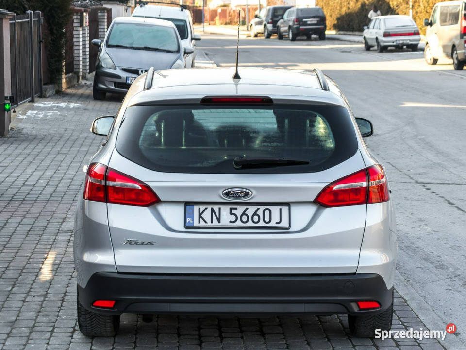 Ford Focus 15Diesel120 118 LIFT Mk3 20102018 srebrny Focus Nowy Sącz