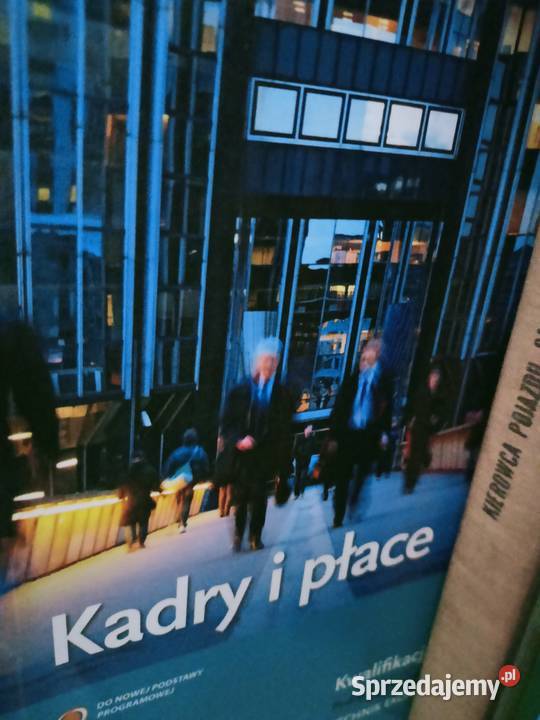 Kadry i płace najtańsze podręczniki szkolne Podręczniki