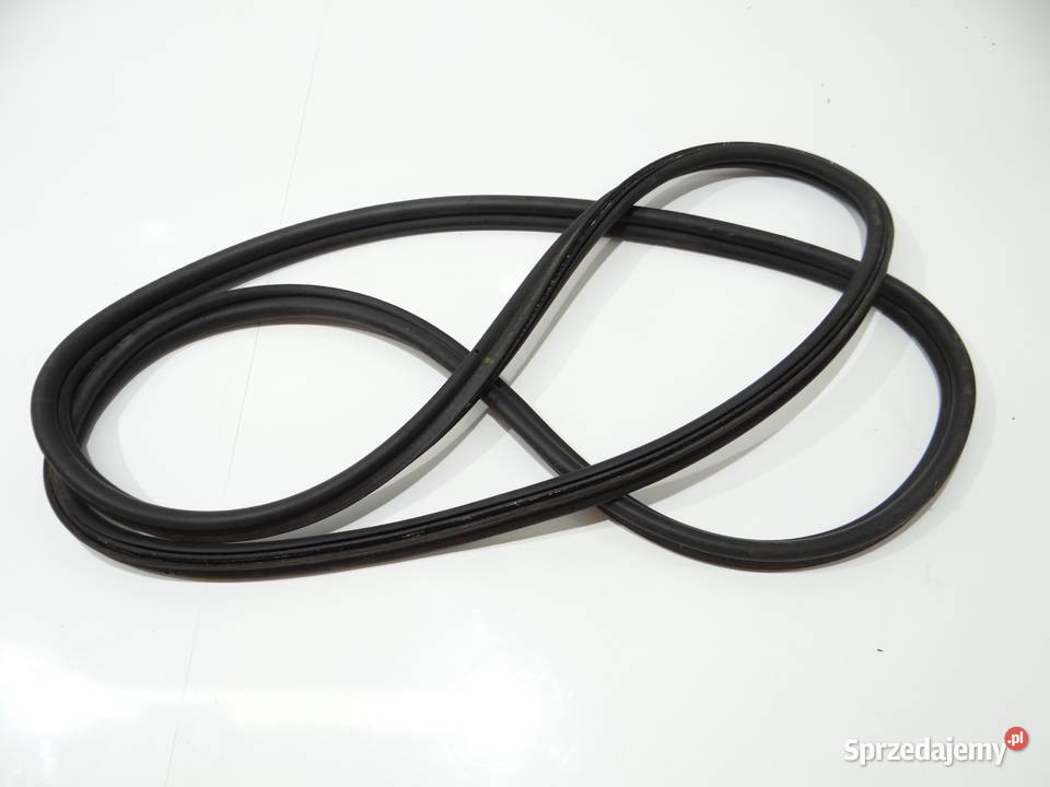 USZCZELKA KLAPY BAGAŻNIKA BMW E61 7161406 Uszczelki Strzyżewice