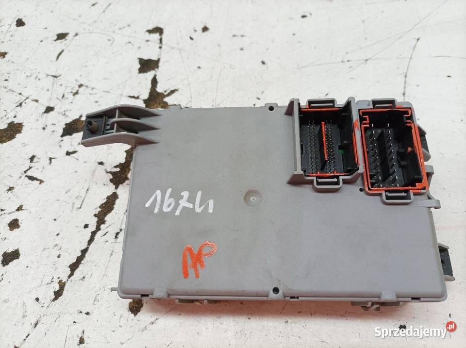 SKRZYNKA BEZPIECZNIKÓW 00518855330 Fiat Doblo II Rok produkcji 2010 świętokrzyskie