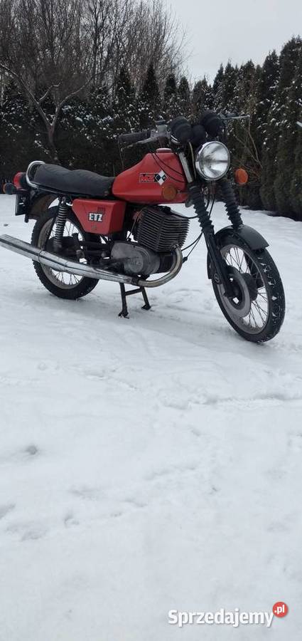 Mz etz 250 z 1985r sprowadzony na zabytek MZ Skarżysko-Kamienna