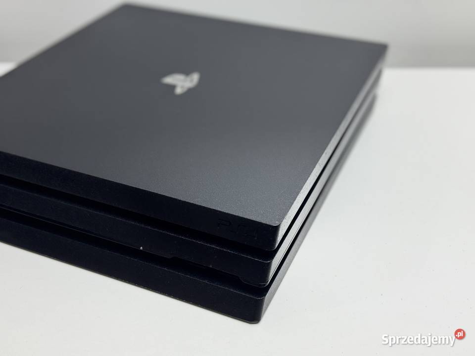 KONSOLA SONY PLAYSTATION 4 PRO CUH7216B 1TB PAD