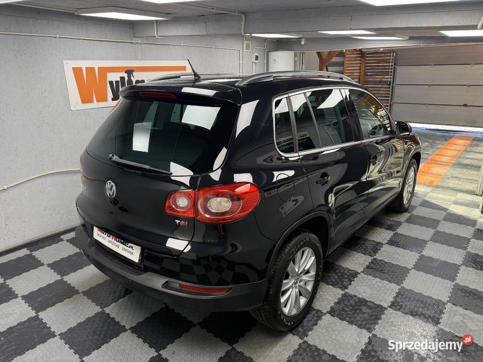 VW Tiguan Benzyna 14TSI czarny pełna dokumen Poznań